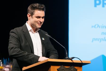 Naj športniki Kamnika za leto 2023 Lovro Planko in Maruša Mišmaš Zrimšek ter ekipa odbojkaric Calcit Volleya (14)